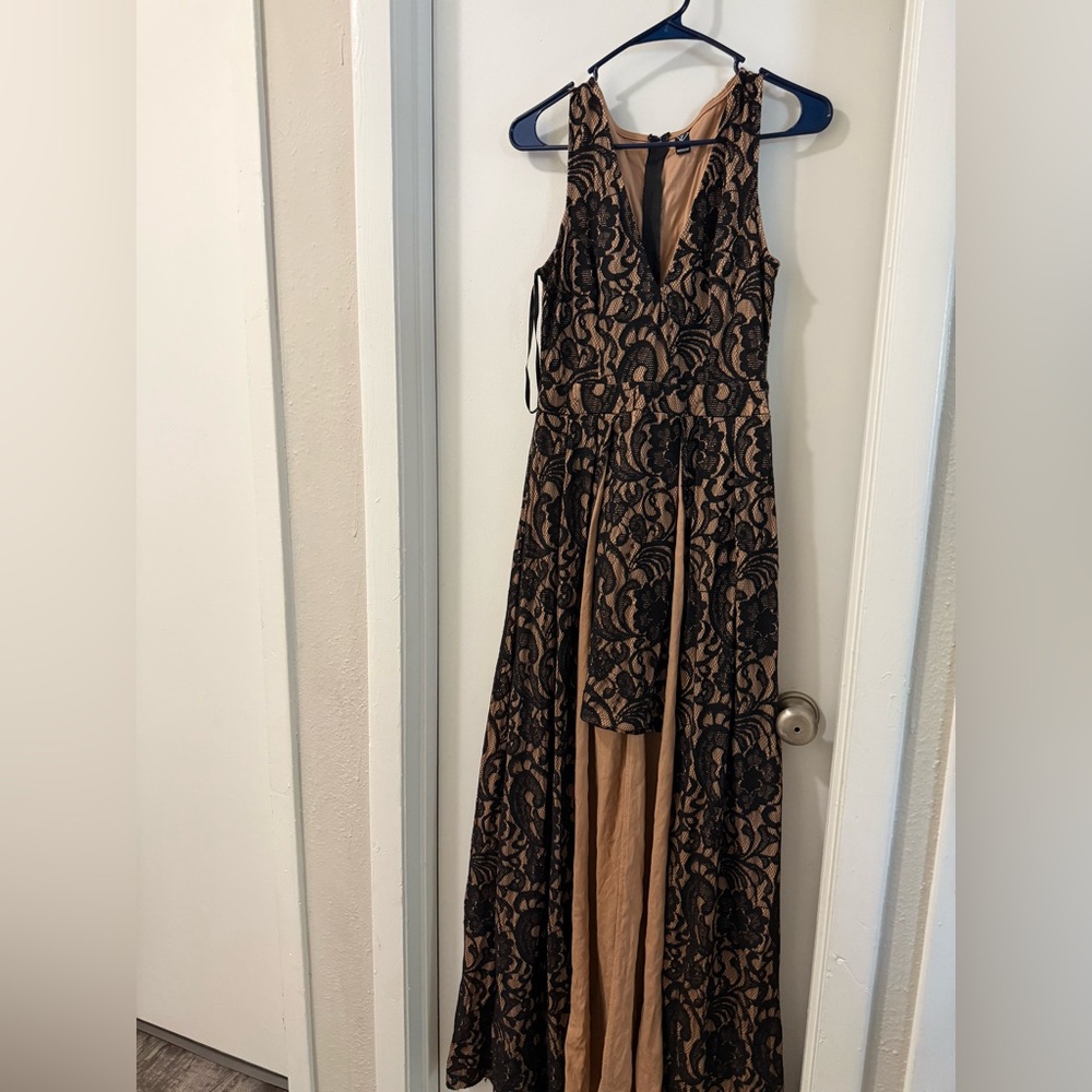Windsor Black Lace Maxi Dress